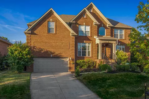 3272 Malone Dr, Lexington, KY 40513