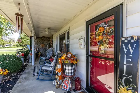 7 Ridgeway Dr, Paris, KY 40361 photo 5