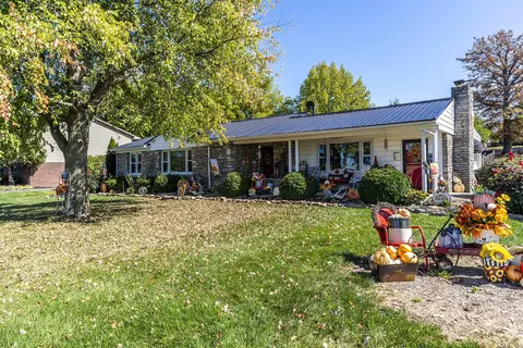 7 Ridgeway Dr, Paris, KY 40361 photo 2