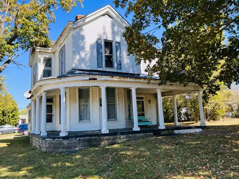 221 Richmond St, Lancaster, KY 40444