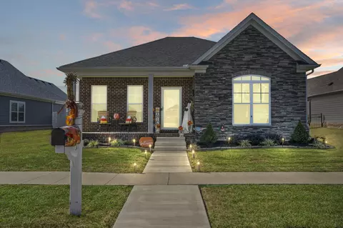 164 Village Park Dr, Georgetown, KY 40324
