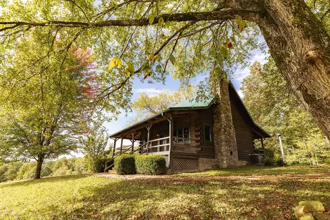 1019 Shoemaker Ridge Rd, Zoe, KY 41397