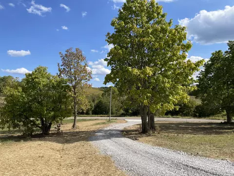 4 Corinth Rd, Corinth, KY 41010