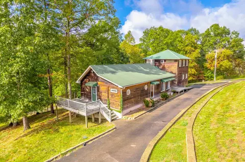 1214 Sears Rd, Somerset, KY 42501