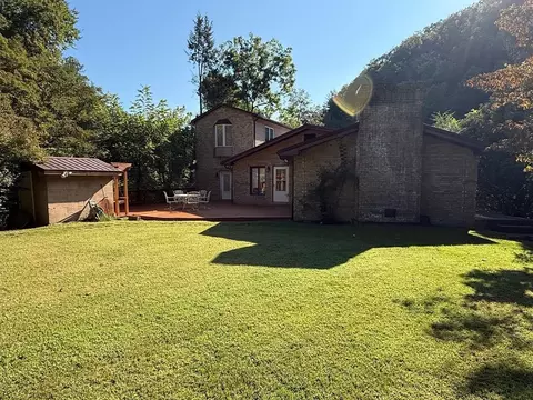 68 Pauley Holw, Forest Hills, KY 41527