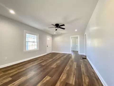 406 E 3rd St, Perryville, KY 40468 photo 13