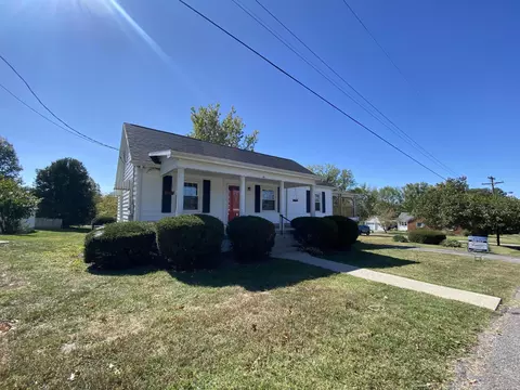 406 E 3rd St, Perryville, KY 40468 photo 9