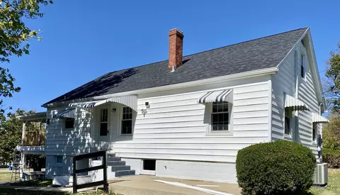 406 E 3rd St, Perryville, KY 40468 photo 2