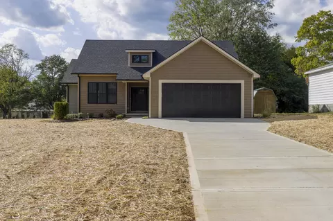 14 Western Ave, Winchester, KY 40391