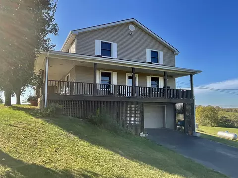 219 W Tunnel Hill Rd, Owingsville, KY 40360