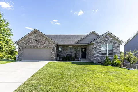 197 Lakeshore Cir, Georgetown, KY 40324