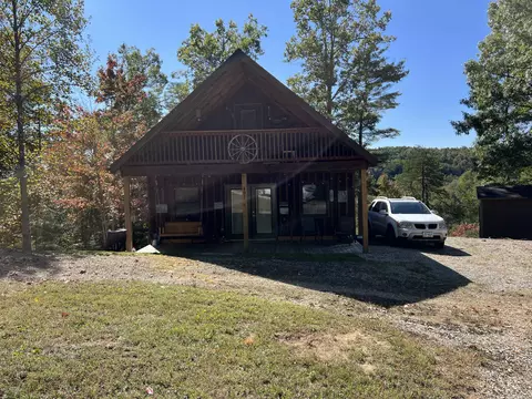 497 Turkey Ridge Rd, Wellington, KY 40387