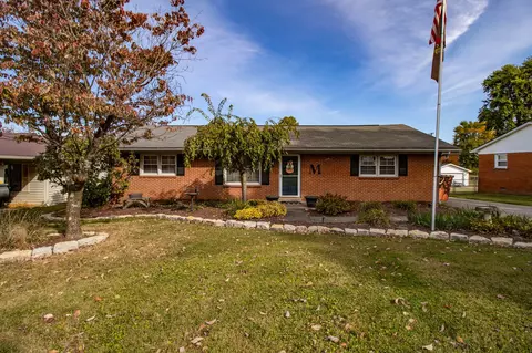 95 Hume Bedford Rd, Paris, KY 40361