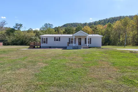 40 Nolan Circle Cir, Clay City, KY 40312