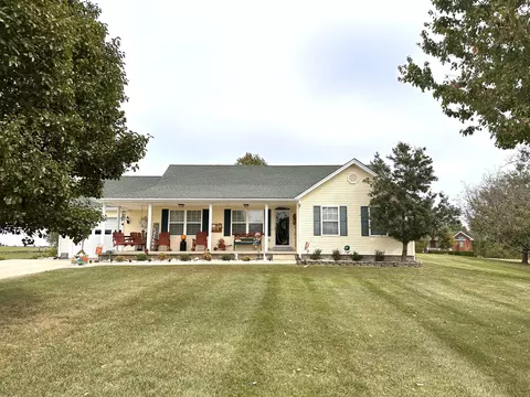 129 Rebecca Ln, Stanford, KY 40484