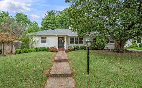 421 Greenbriar Rd, Lexington, KY 40503