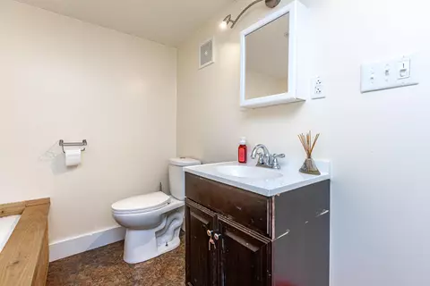 705 Link, Paris, KY 40361 photo 17