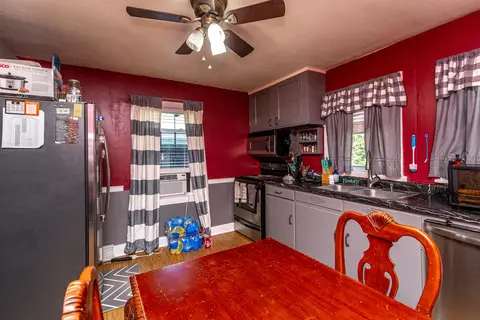 705 Link, Paris, KY 40361 photo 7