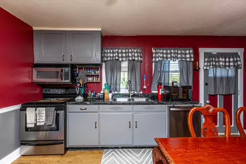 705 Link, Paris, KY 40361 photo 5