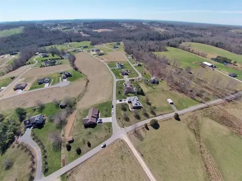 16 Lynn Ln, London, KY 40741