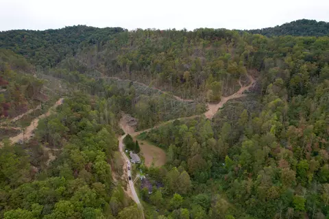 9999 Dora Clark Branch Rd, Barbourville, KY 40906