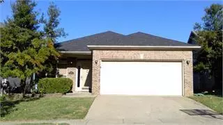 2701 Crystal Falls Rd, Lexington, KY 40509