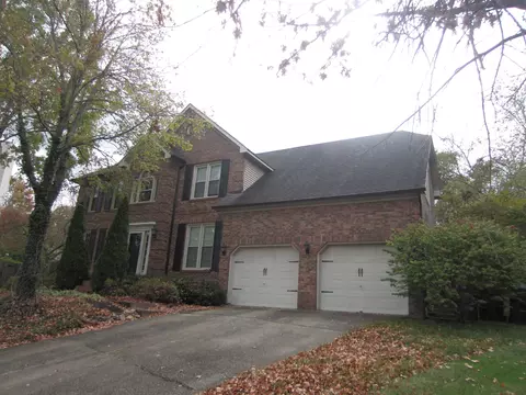 4613 Foxbridge Cir, Lexington, KY 40515