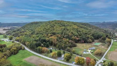 49 Indian Creek Rd, Hillsboro, KY 41049