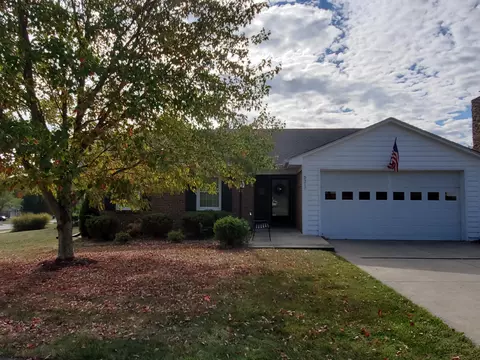3217 Hunters Point Dr, Lexington, KY 40515