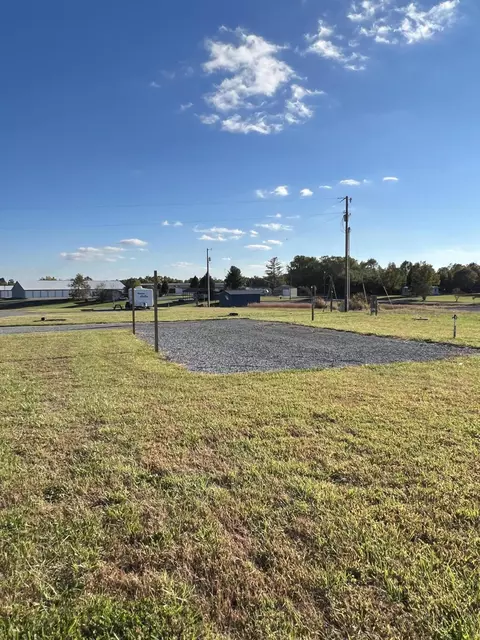 87 Alligator Creek Rd, Russell Springs, KY 42642