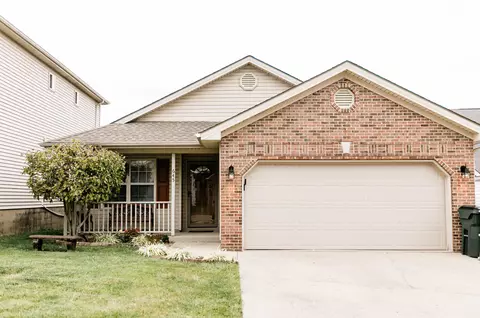 645 Hugging Bear Dr, Lexington, KY 40509
