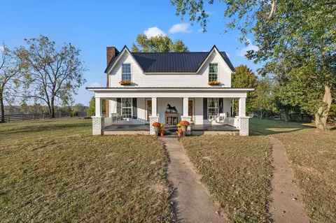 1155 Mccouns Ferry Rd, Salvisa, KY 40372