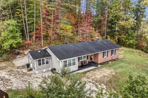 2830 N Bend Rd, Stanton, KY 40380 photo 3