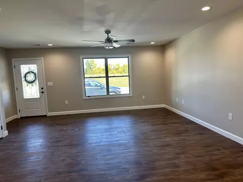 92 Hollywood Dr, Corbin, KY 40701 photo 8