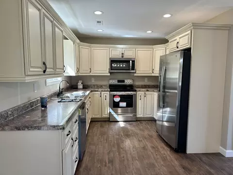 92 Hollywood Dr, Corbin, KY 40701 photo 13