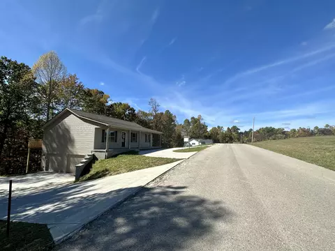 92 Hollywood Dr, Corbin, KY 40701