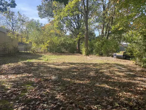 623 N Main St, Nicholasville, KY 40356