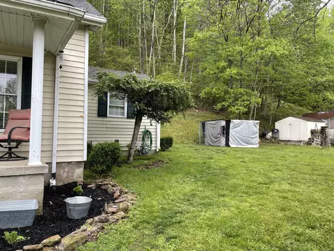 4291 Campton Rd, Stanton, KY 40380 photo 15