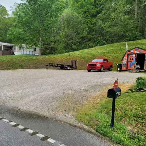 4291 Campton Rd, Stanton, KY 40380 photo 14
