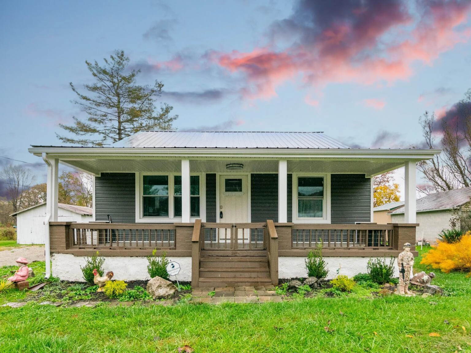 7609 E State Hwy 70  