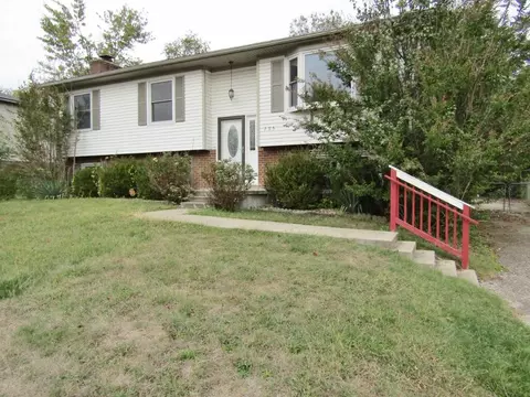 295 S Eagle Creek Dr, Lexington, KY 40515