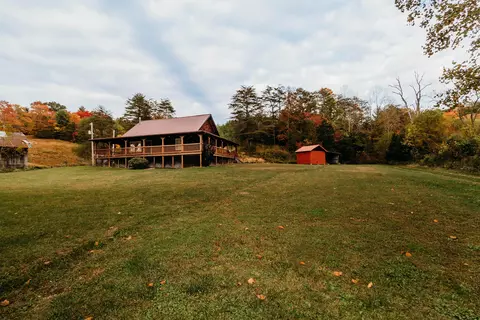 129 Strong Branch Rd, Hazel Green, KY 41332