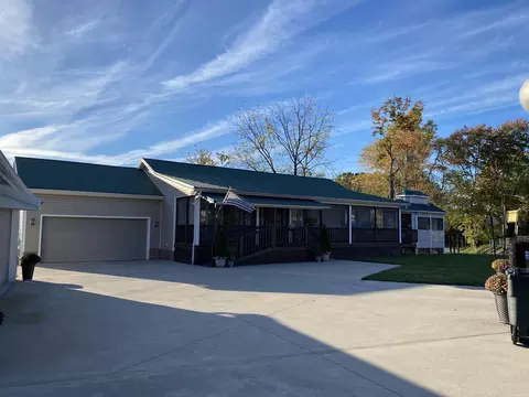 1069 Standard Ave, Corbin, KY 40701 photo 2
