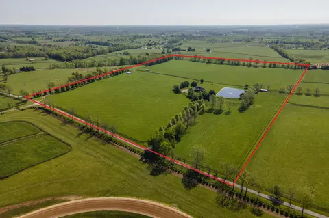 914 Hedden Rd, Versailles, KY 40383