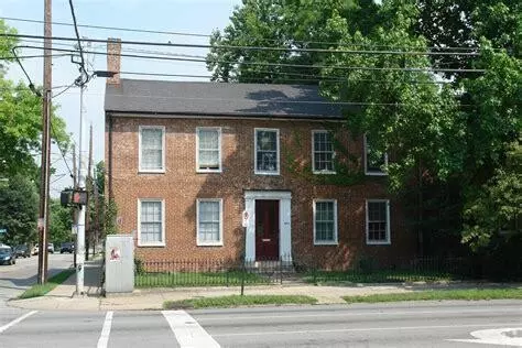 301 N Broadway, Lexington, KY 40508