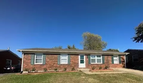 788 Mildred St, Versailles, KY 40383