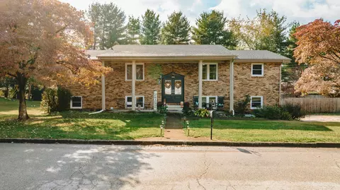 203 Robin Dr, Somerset, KY 42503