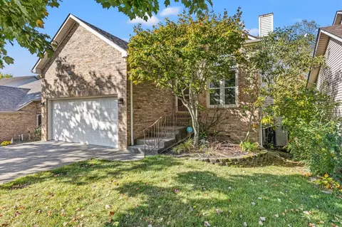 292 Forest Hill Dr, Lexington, KY 40509