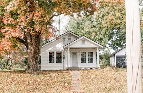 258 Richmond Ave, Mount Sterling, KY 40353