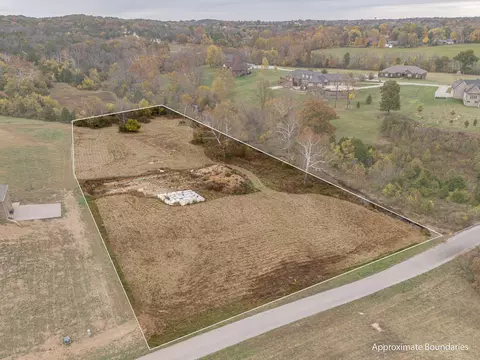 202 Armstrong Branch Rd, Frankfort, KY 40601